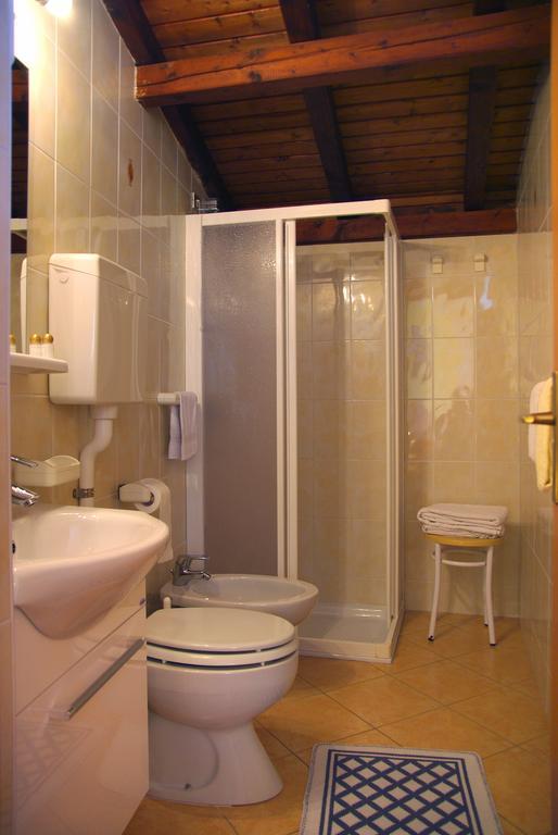 Hotel Residence Panoramica Brenzone sul Garda Pokoj fotografie